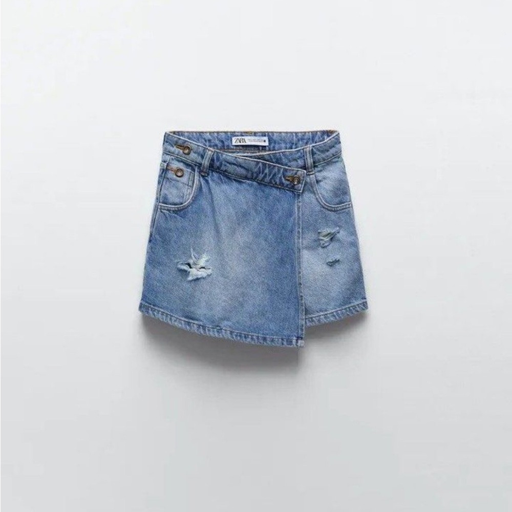 ZARA Crossover Denim Skort SZ L EUC